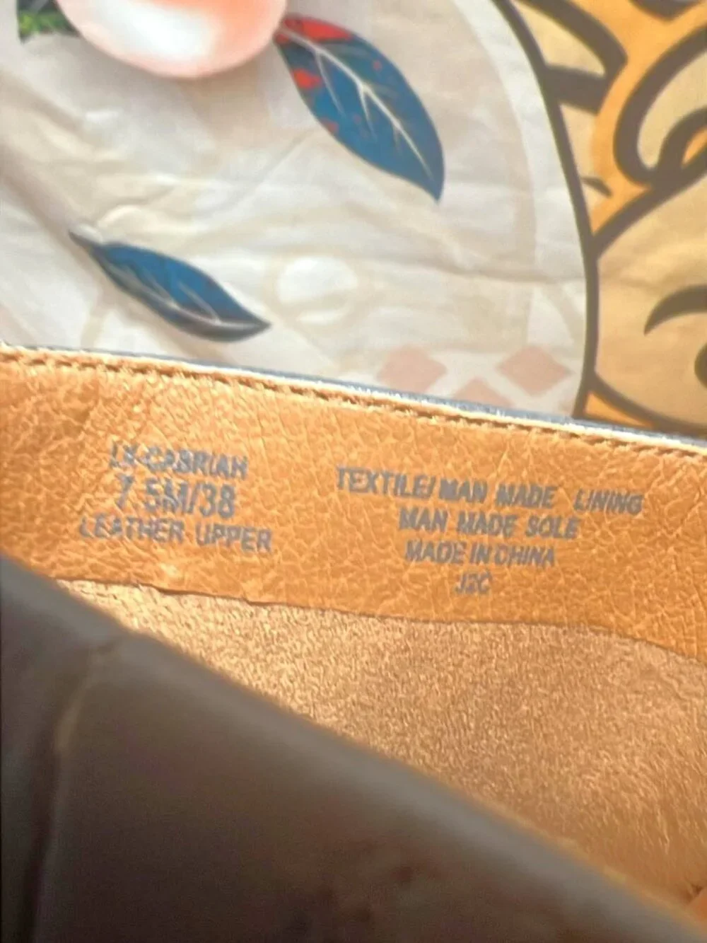 Lucky Brand approx neutral clean